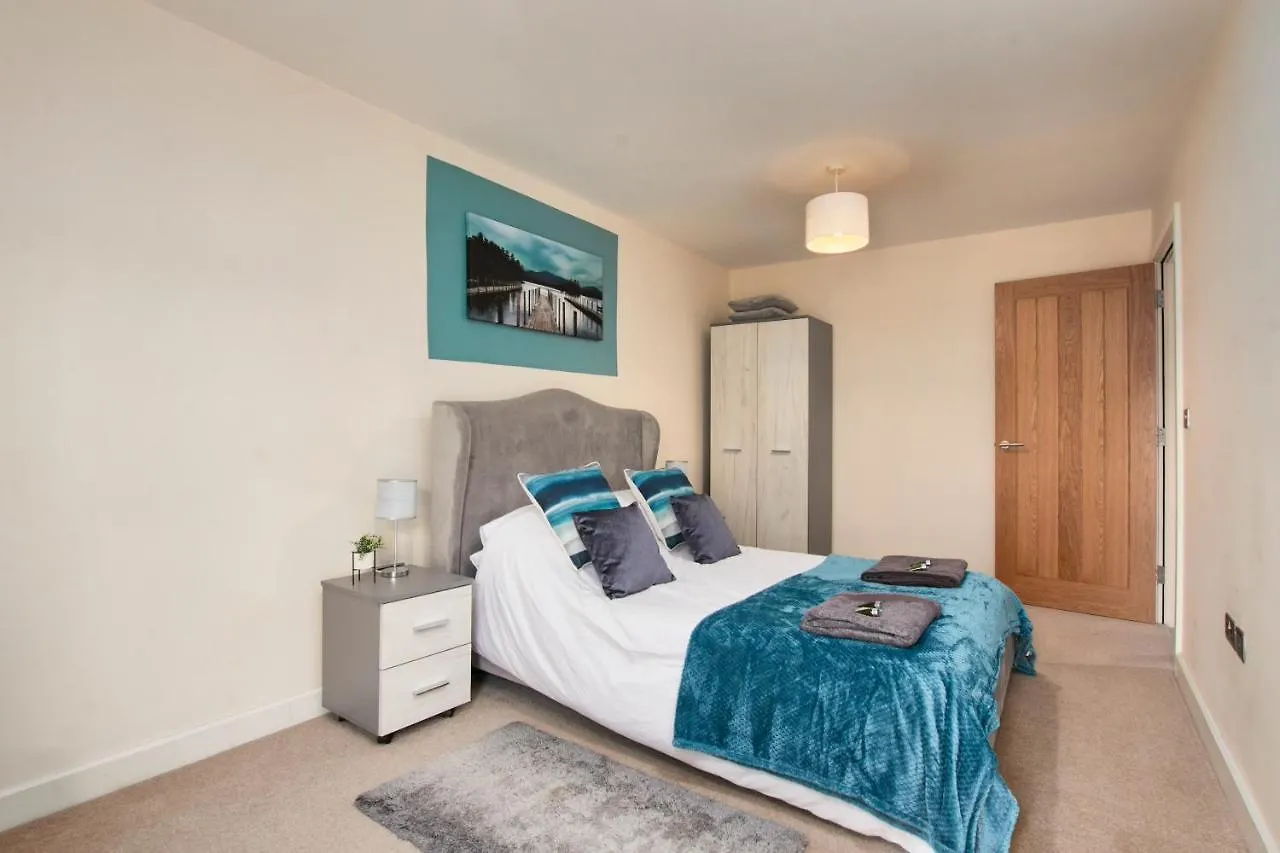 Apartment Luxury York Centre Apartment-Sleeps 6 With Parking